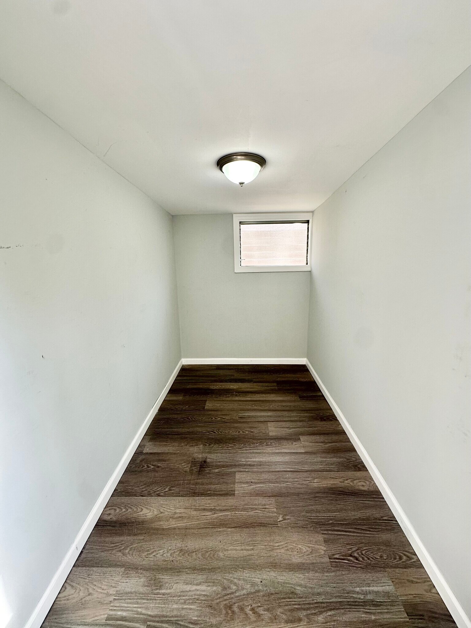 Building Photo - 63 Gentian St