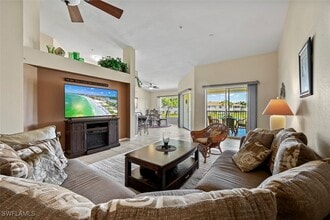 Building Photo - 25770 Lake Amelia Way