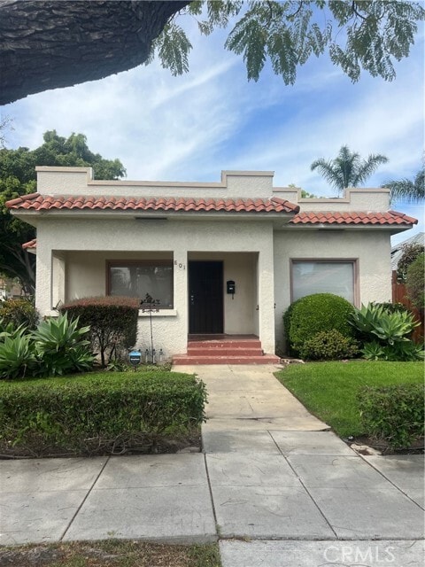 Building Photo - 801 Coronado Ave