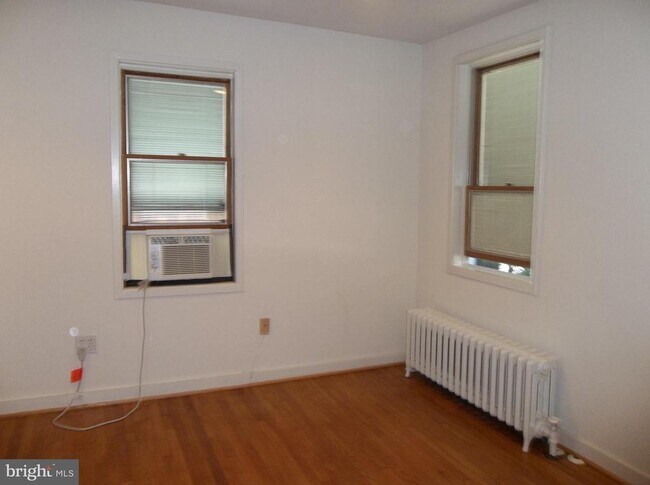 Building Photo - 3560 Alton Pl NW