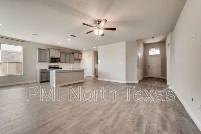 Building Photo - 1404 El Cerrito Ln