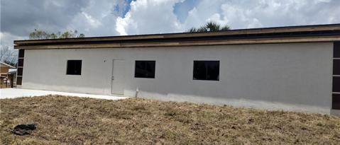 Building Photo - 2015 Carver Ave