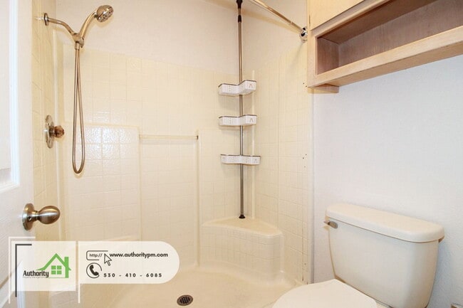 Building Photo - 1722 Almaden Dr