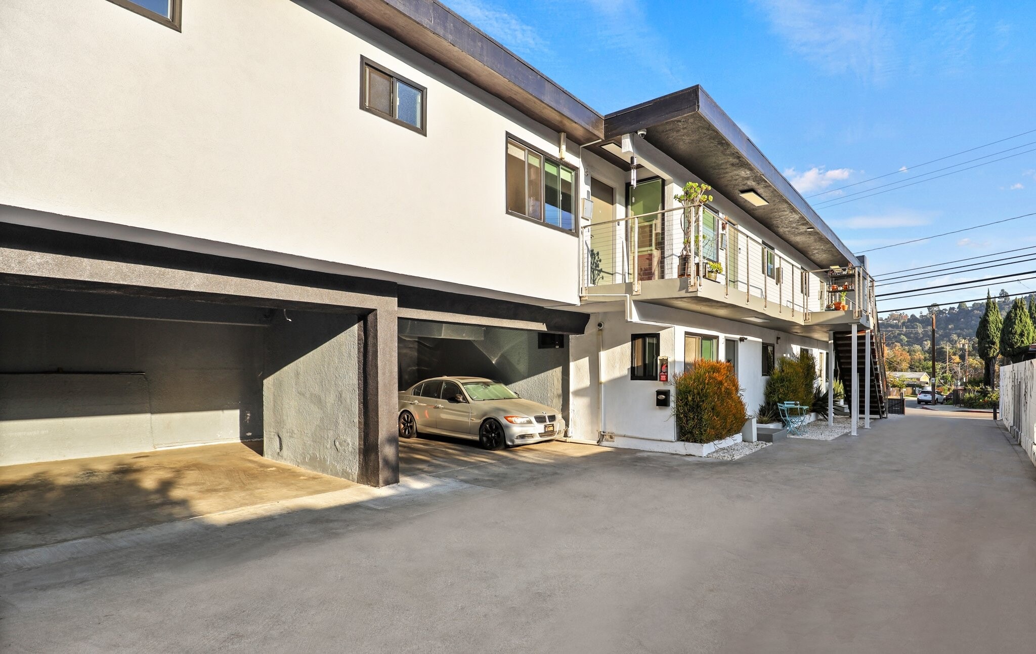 Building Photo - 141 San Pascual Ave