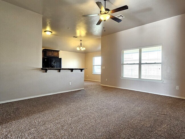 Building Photo - EVERYTHING YOU WANT IN A HOME! $500 OFF FI...