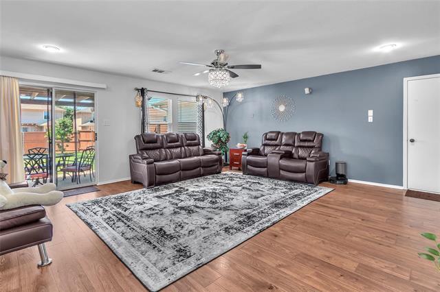 Building Photo - 7101 Wind Row Dr