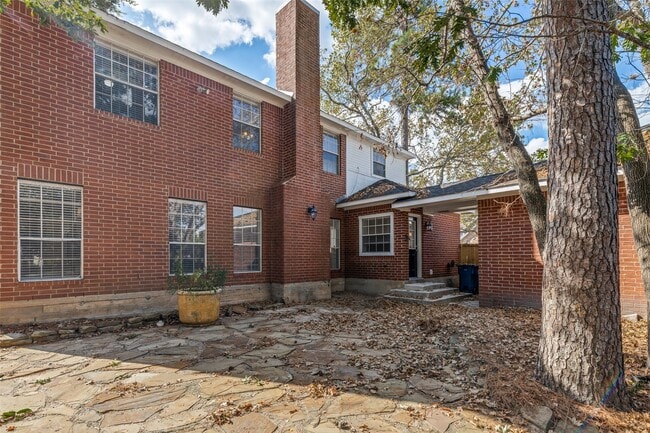 Building Photo - 19026 Owen Oak Dr