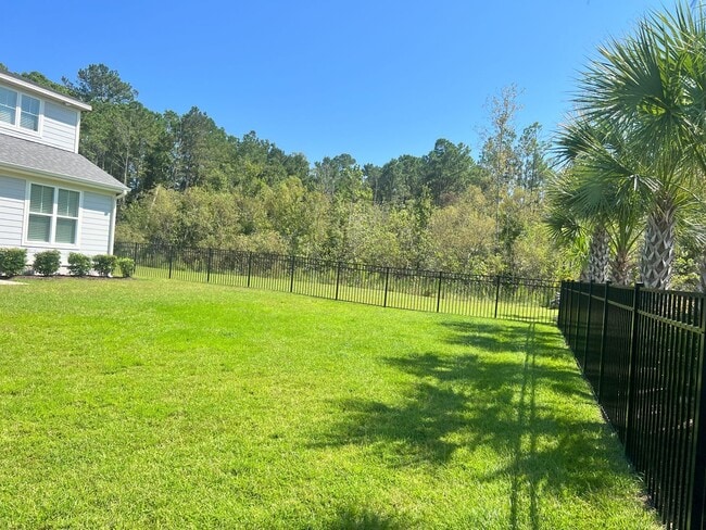 Building Photo - Coming soon!! Beautiful 3-Bedroom, 2.5-Bat...