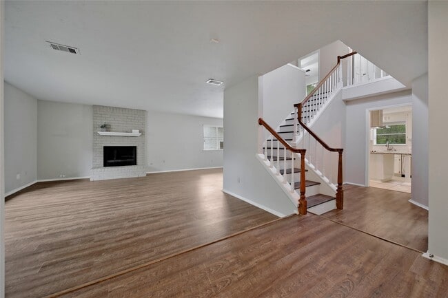 Building Photo - 89 S Waxberry Rd