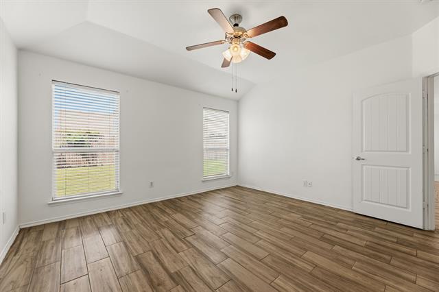 Building Photo - 1011 Meadow Green Ct