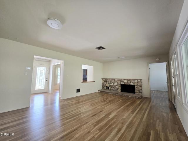 Building Photo - 3815 Mayfair Dr