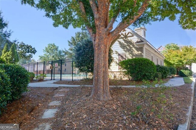 Building Photo - 2430 Natoma Ct SE