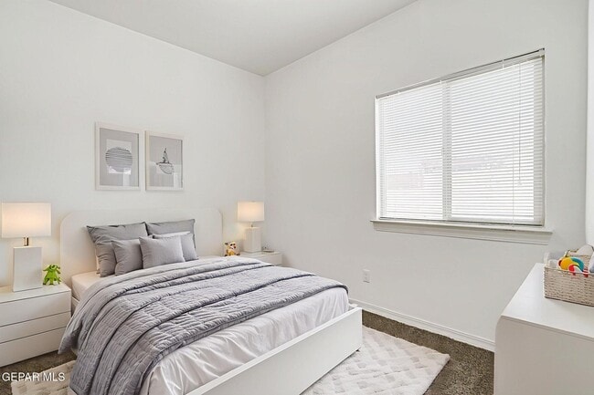 Building Photo - 14232 Charles Pollock Ave