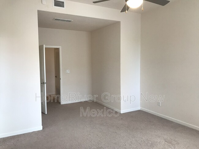 Building Photo - 2148 S Ensenada Cir SE