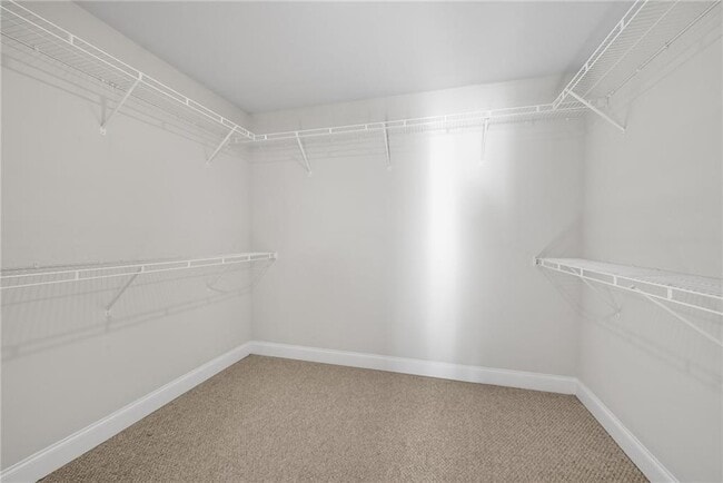 Building Photo - 2439 Muirfield Pl