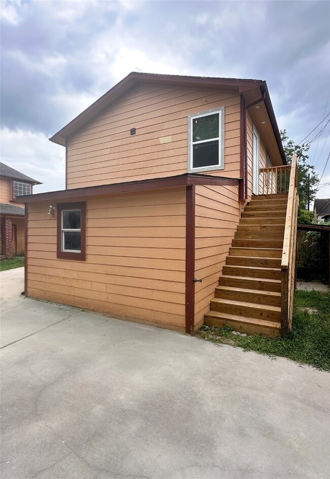 Building Photo - 11130 Hanning Ln