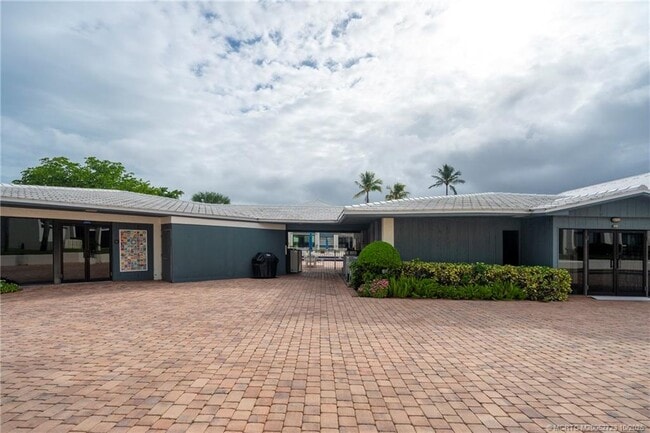 Building Photo - 175 SE St Lucie Blvd