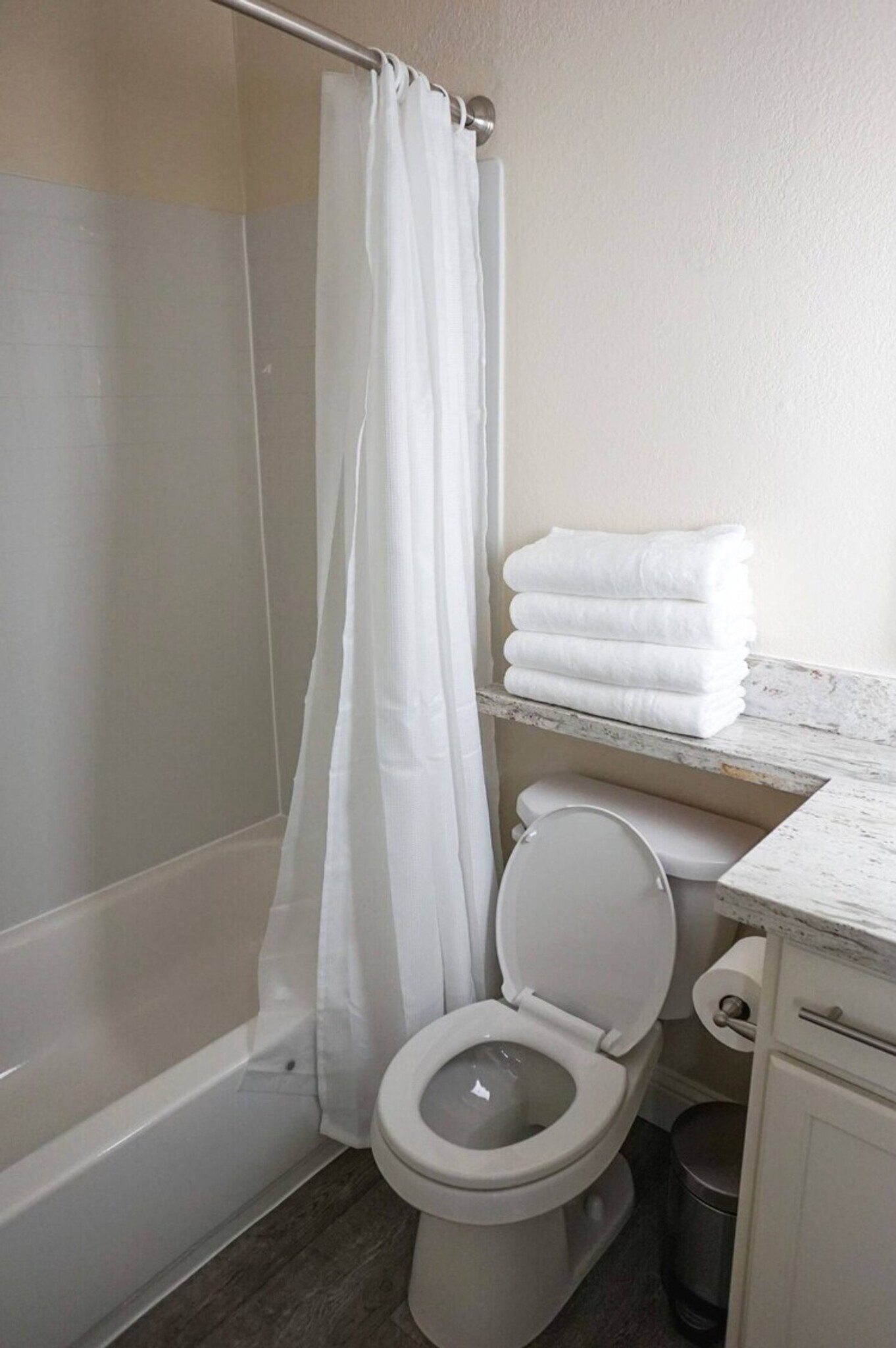 Building Photo - 12701 N Pennsylvania Ave