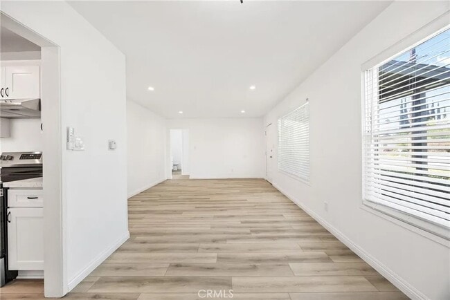Building Photo - 3577 McKinley St