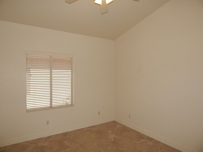 Building Photo - 7750 E Castle Valley Way