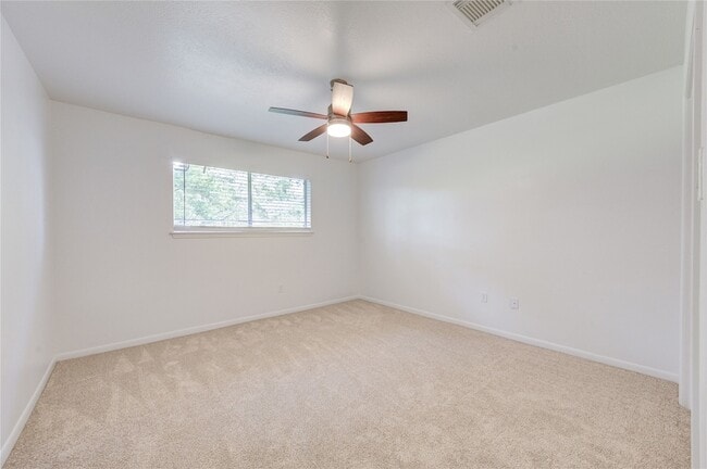 Building Photo - 22323 Indian Ridge Dr