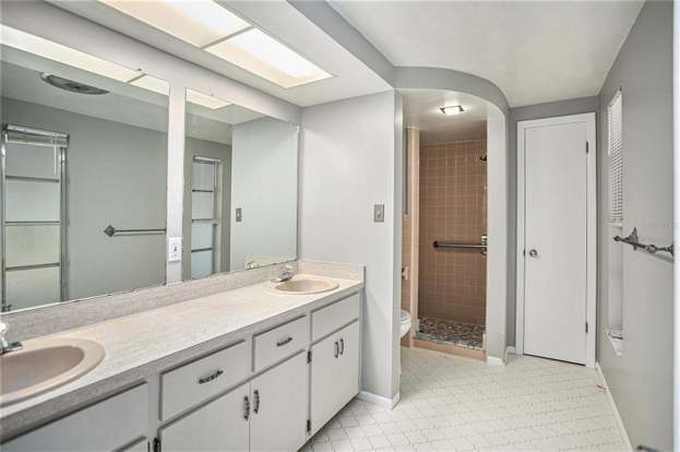 Building Photo - 1109 E Boyer St