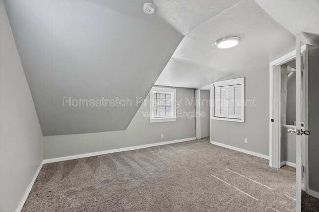 Building Photo - 1255 St Antoine St