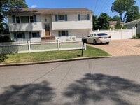 Building Photo - 745 Centerwood St