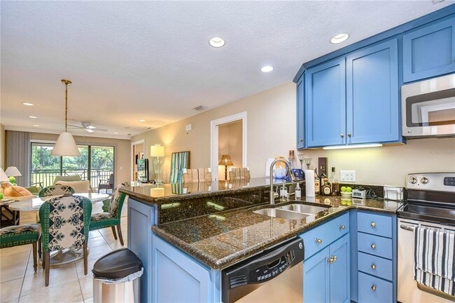 Building Photo - 29300 Bay Hollow Dr