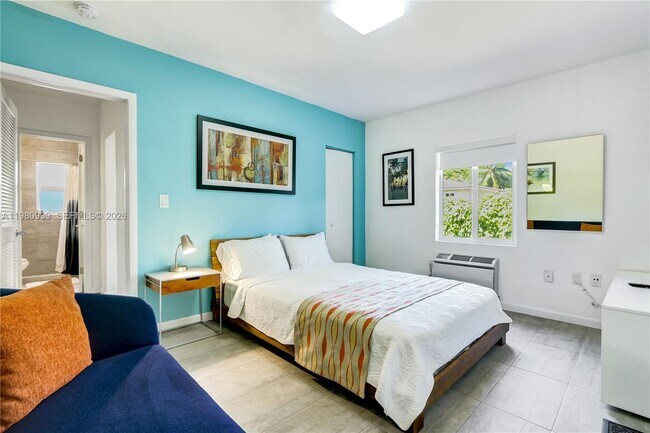 Building Photo - 8826 NE 2nd Ave