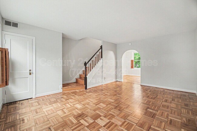 Building Photo - 1510 S Edgewood St