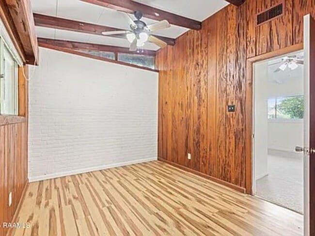 Building Photo - 118 Wedgewood Dr