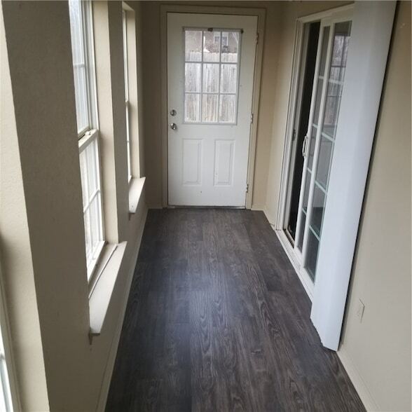 Building Photo - 1994 Dos Laredos Ave