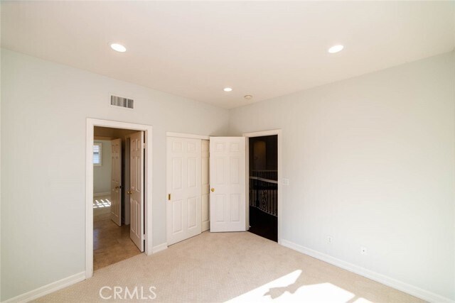 Building Photo - 7 Camellia