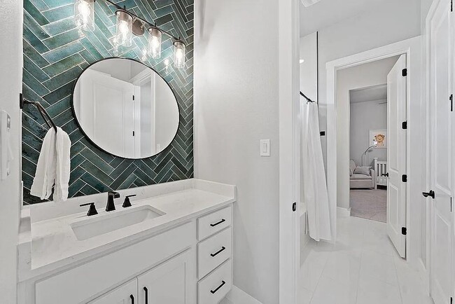 Building Photo - 1102 Woodpark Ln