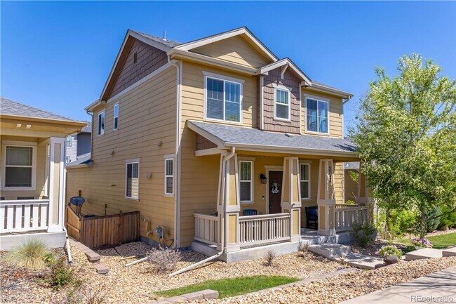 Building Photo - Charming 3 bedroom, 3 bathroom home in The...