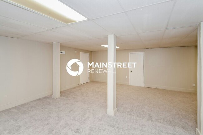 Building Photo - 1536 Matt Leonard Dr SW