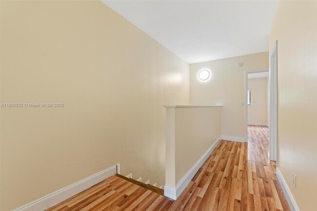 Building Photo - 4651 NW 90th Ave