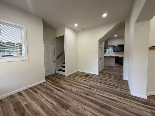 Building Photo - For Rent in Muskogee!