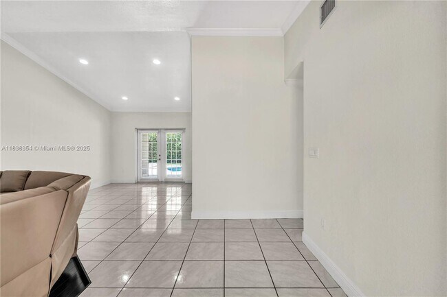 Building Photo - 8482 NW 166th Terrace