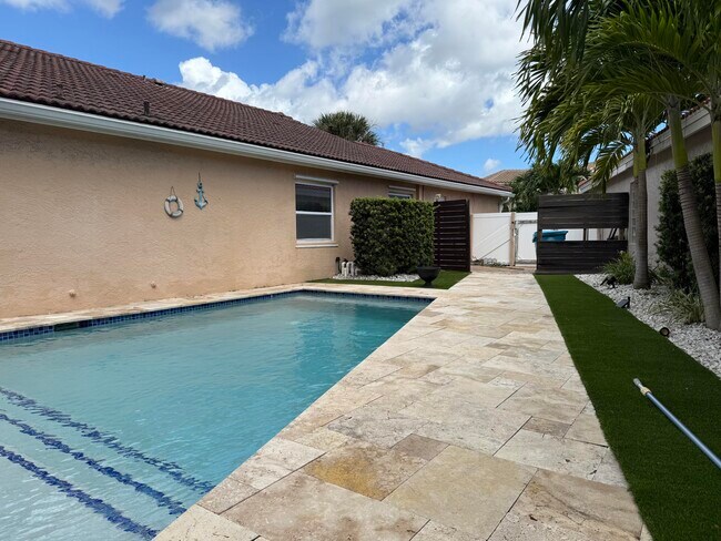 Building Photo - 8150 Mystic Harbor Cir
