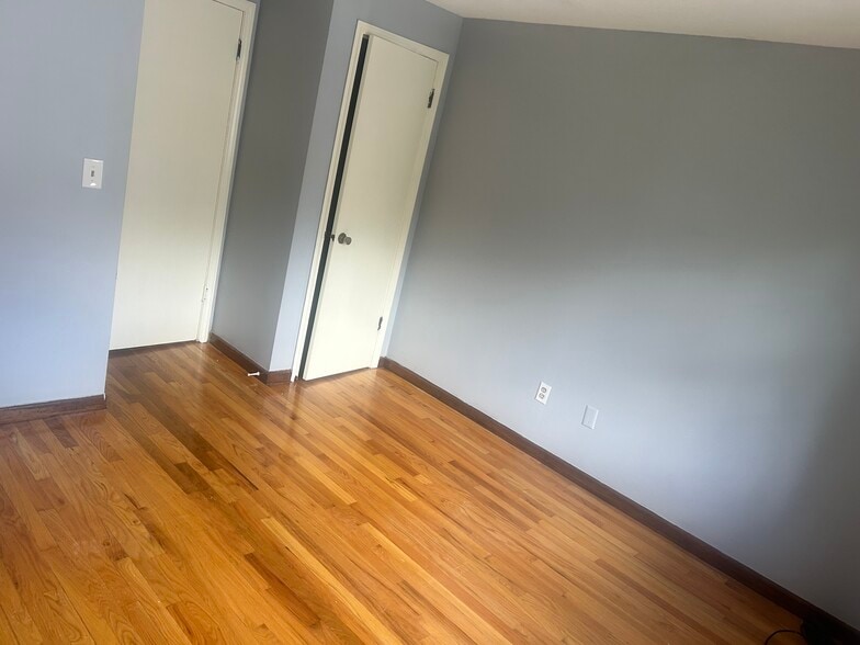 Bedroom upstairs - 204 School St