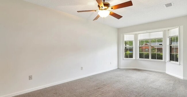 Building Photo - 1104 Tomahawk Trail