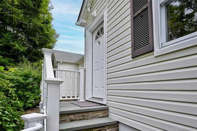 Building Photo - 76 Norton Dr