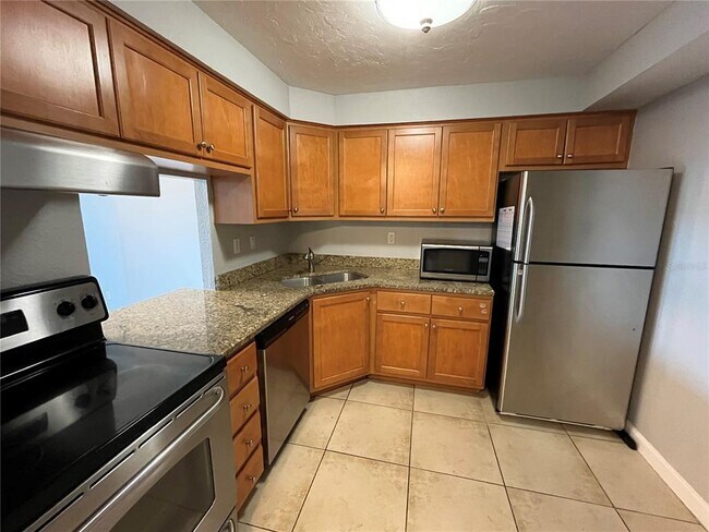 Building Photo - 2650 Coconut Bay Ln