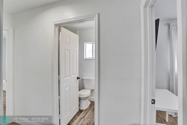 Building Photo - 14221 SW 160th Terrace