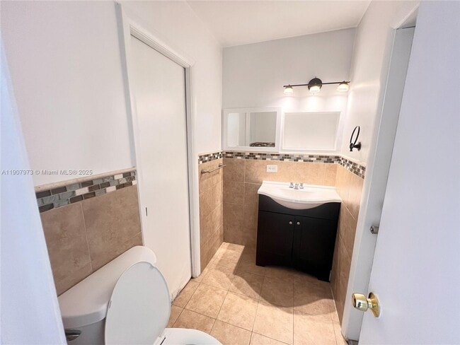 Building Photo - 10005 SW 214th St