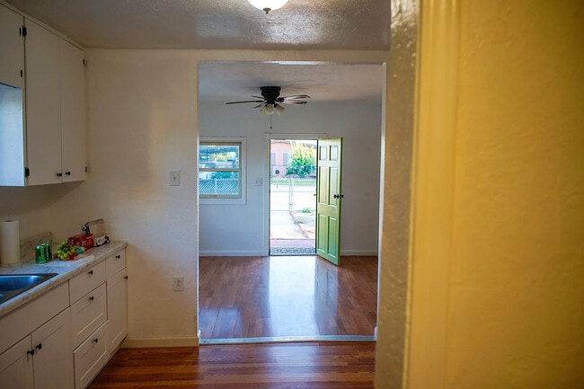 Building Photo - 84176 Corregidor Ave