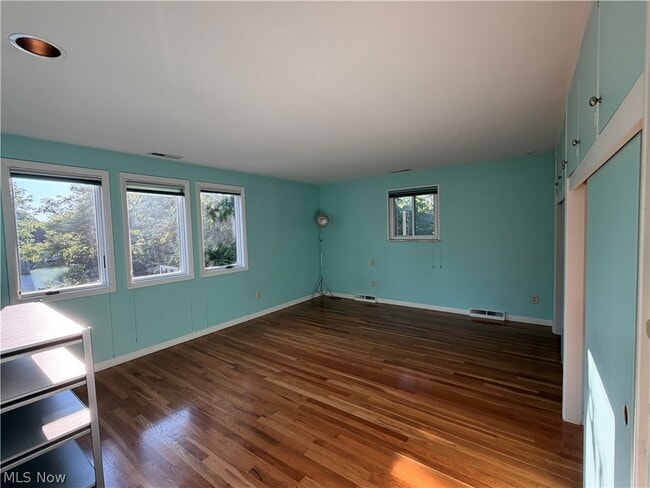 Building Photo - 2455 Buckhurst Dr