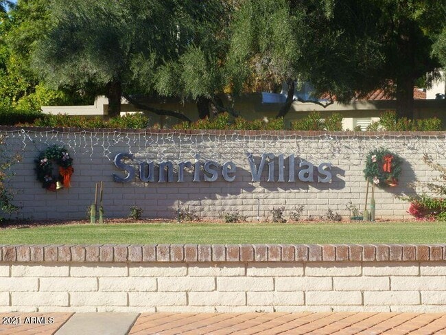 Building Photo - 7706 E Vista Dr